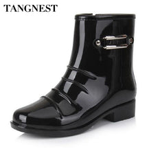 Man Sequined Solid Mid-Calf Rain Boots