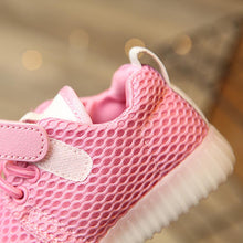 Boys & Girls kids Light Up Luminous Child Trainers Running Sneakers